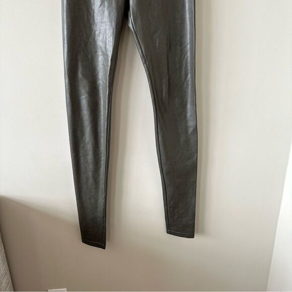 Aritzia-Wilfred Olive Faux Leather Daria Pant - Picture 12 of 14